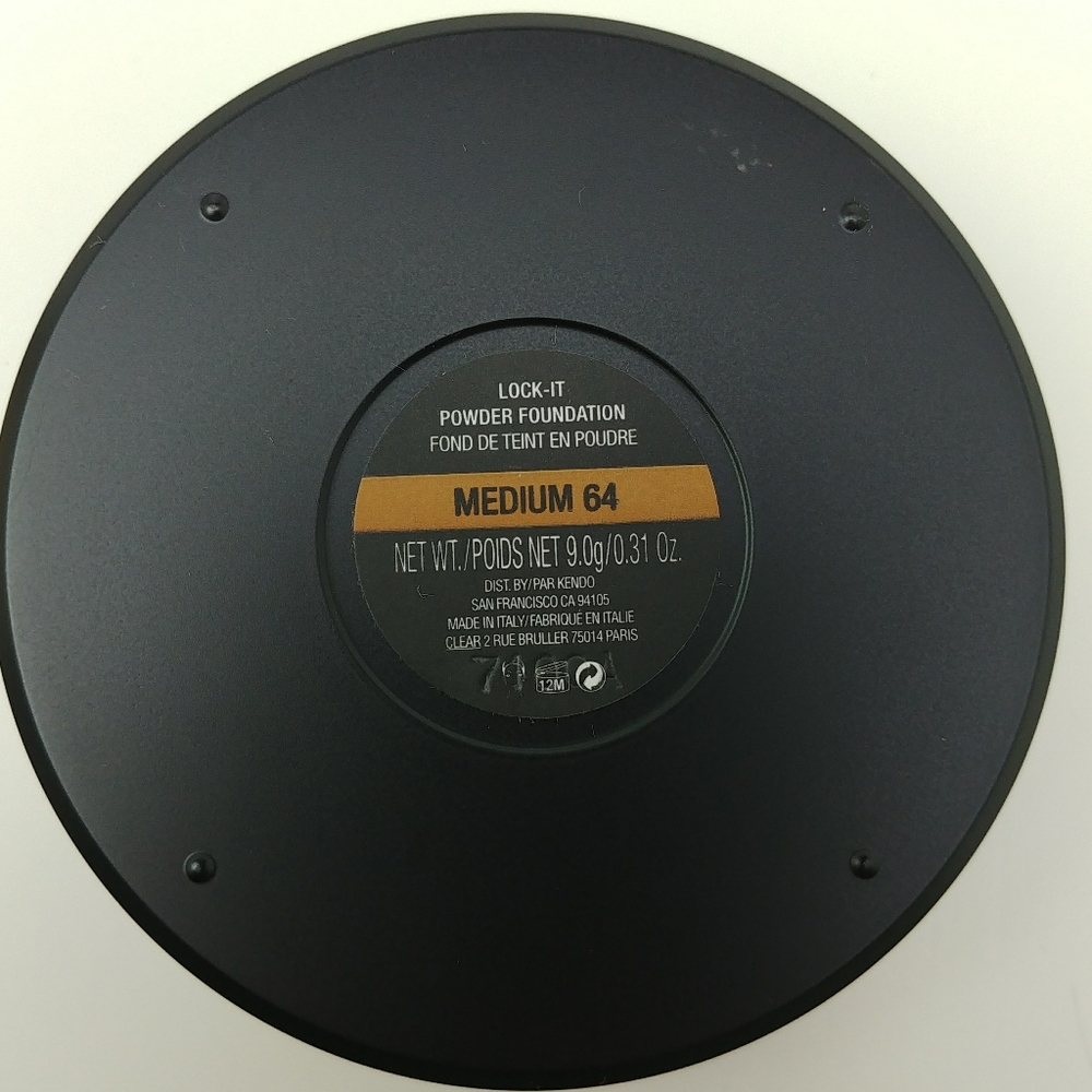 Kat Von D Lock-It Powder Foundation Medium 64 - Picture 7 of 7